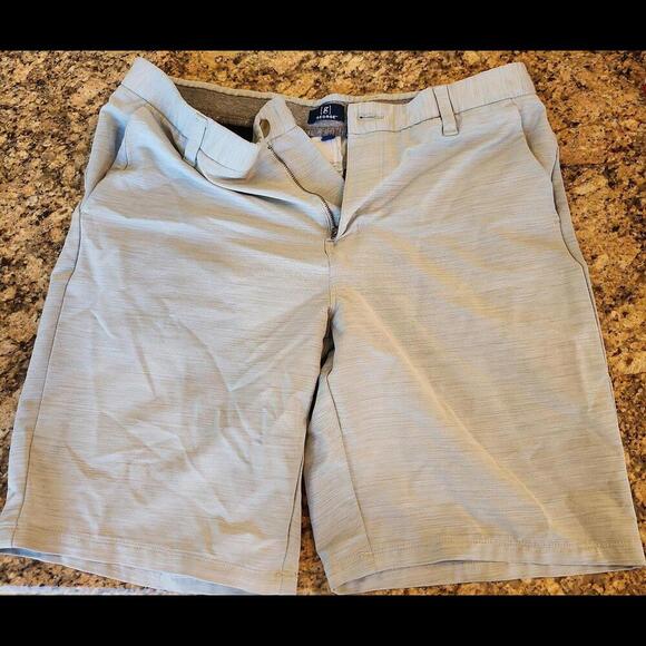 Shorts Size 34 - Picture 1 of 3